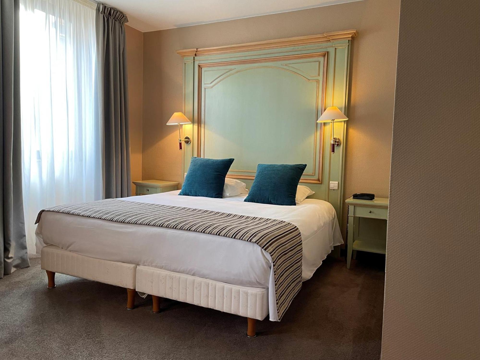 Hotel Europe Саверн Екстериор снимка